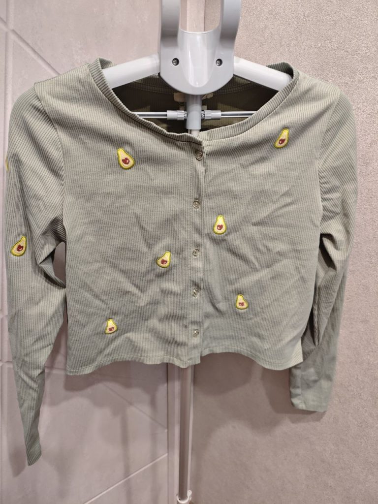 🥑 Уютный кроп-кардиган с авокадо