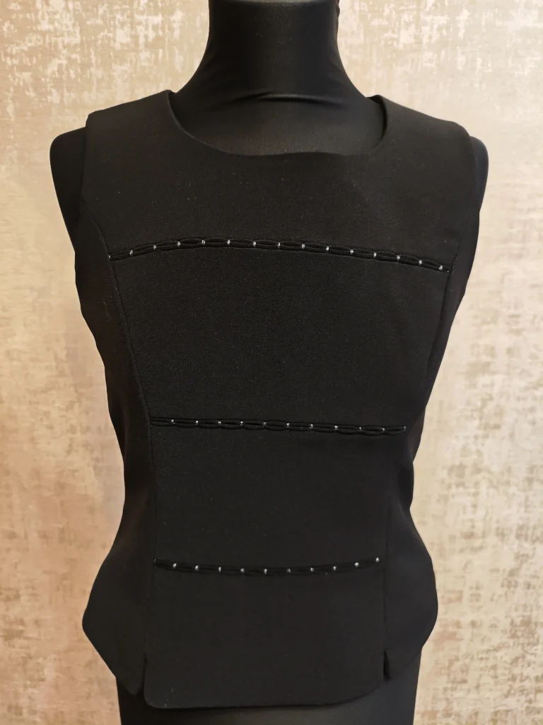 🖤 Строгий жилет с молнией (по спинке)