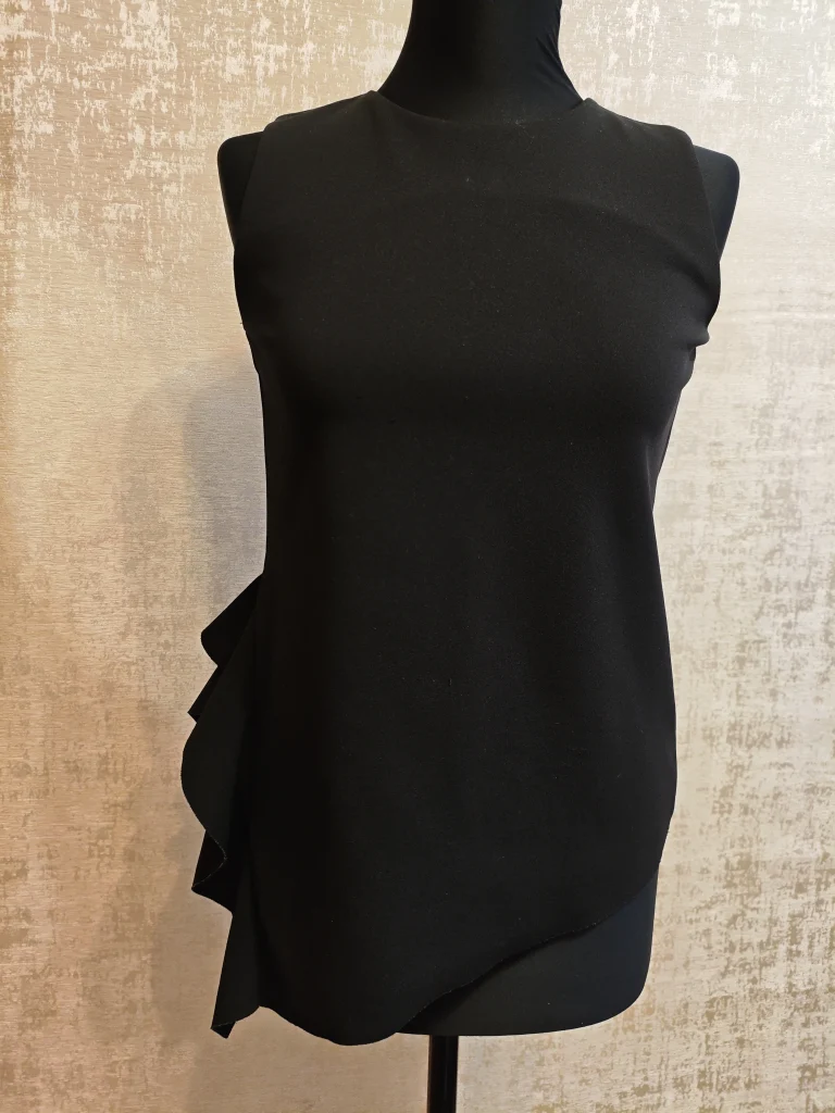 🖤 Стильная чёрная блуза без рукавов