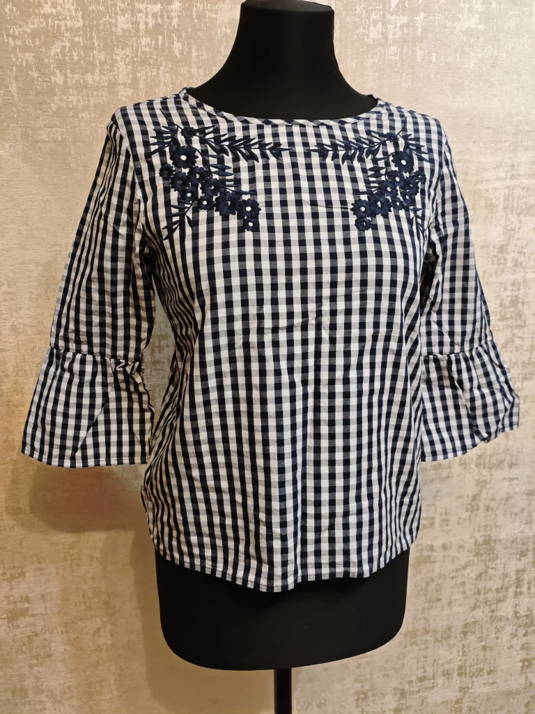 🤍🖤 Очаровательная блуза в клетку с вышивкой