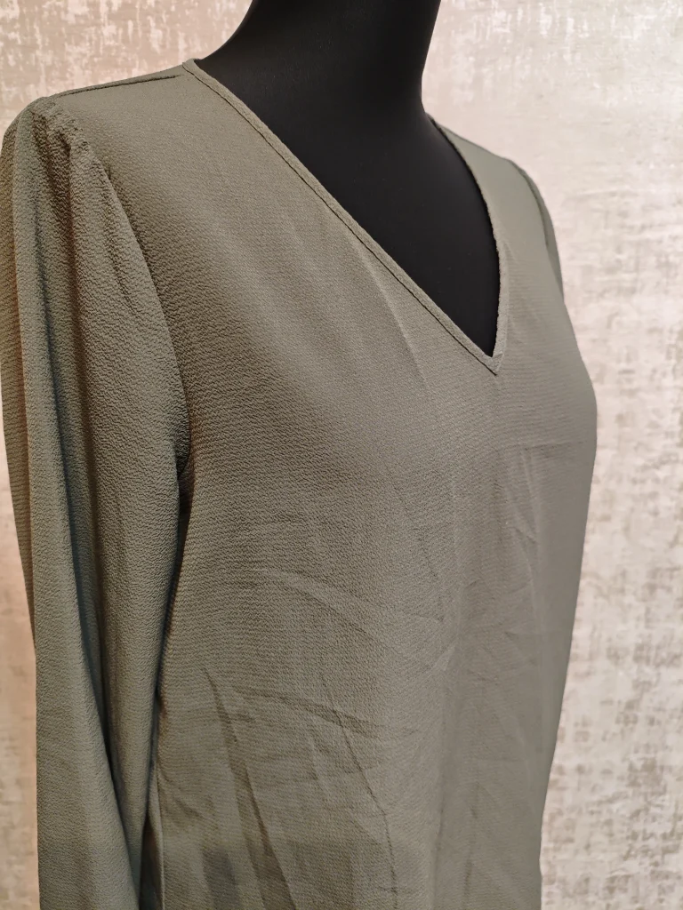 🌿 Блуза цвета хаки