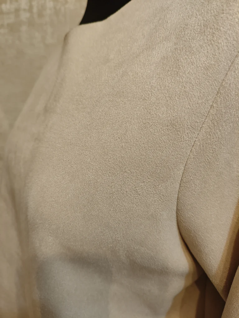 🤍 Базовая блуза в нюдовом оттенке с длинным рукавом