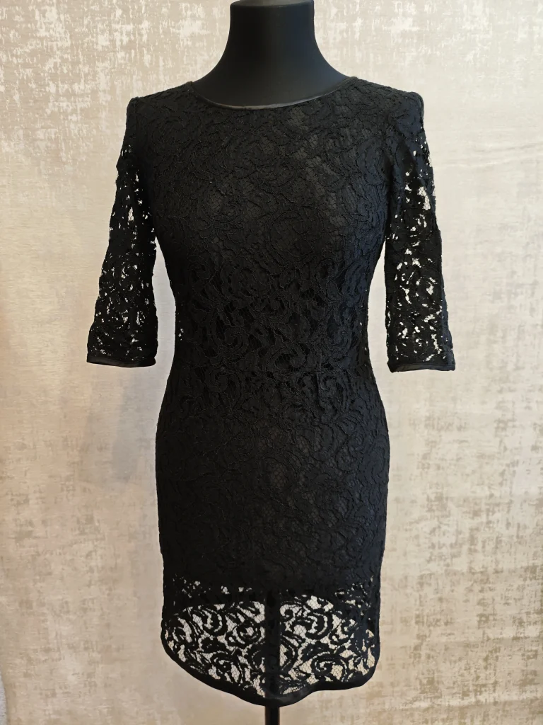🖤 Элегантное кружевное платье-футляр