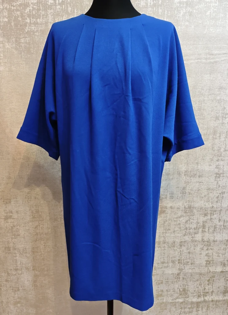 💙 Лаконичное синее платье свободного кроя