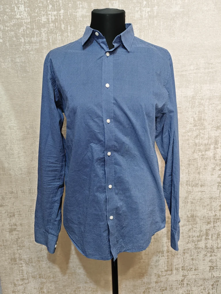 💙 Мужская рубашка классического кроя с мелким принтом