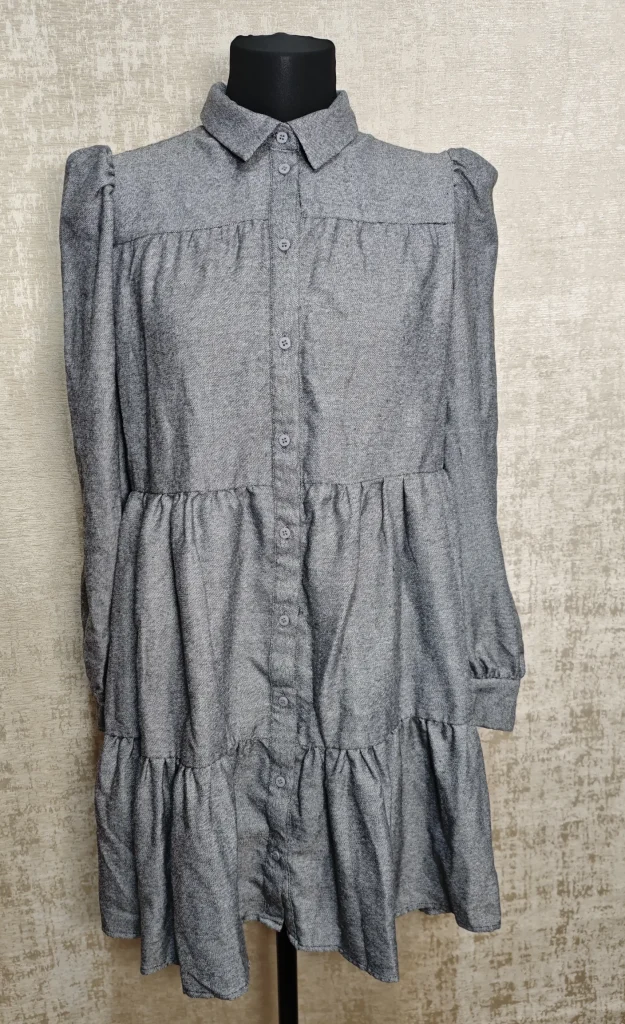 Женское платье — серый жемчуг