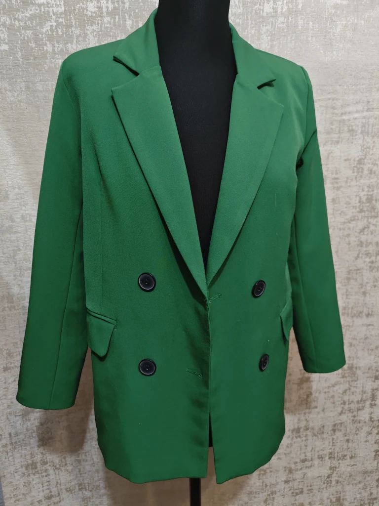 Женский удлиненный зеленый (1.0) жакет