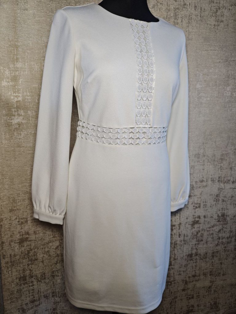 Женское платье — нежность